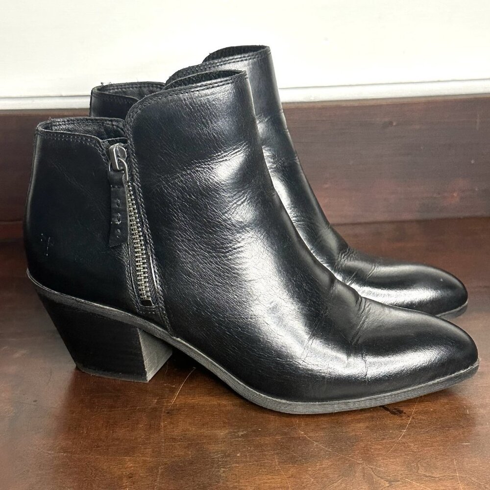Frye Judith Double Zip Black Leather Women’s 7.5 Heeled Ankle Boots Booties Boho